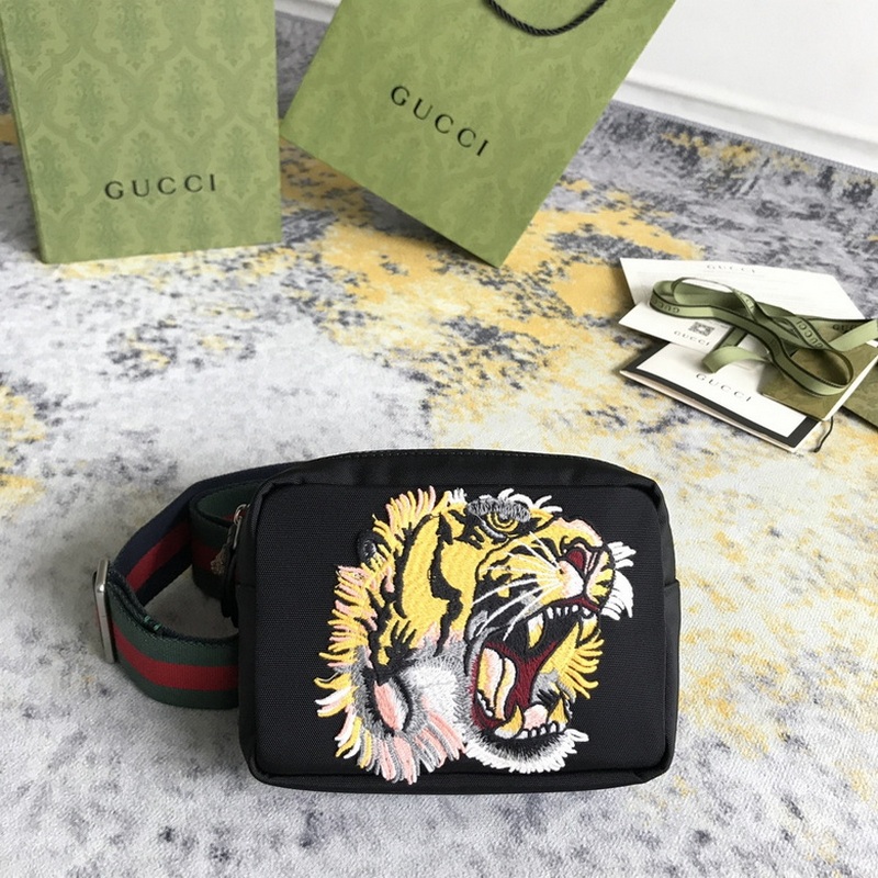 Gucci Handbags 438